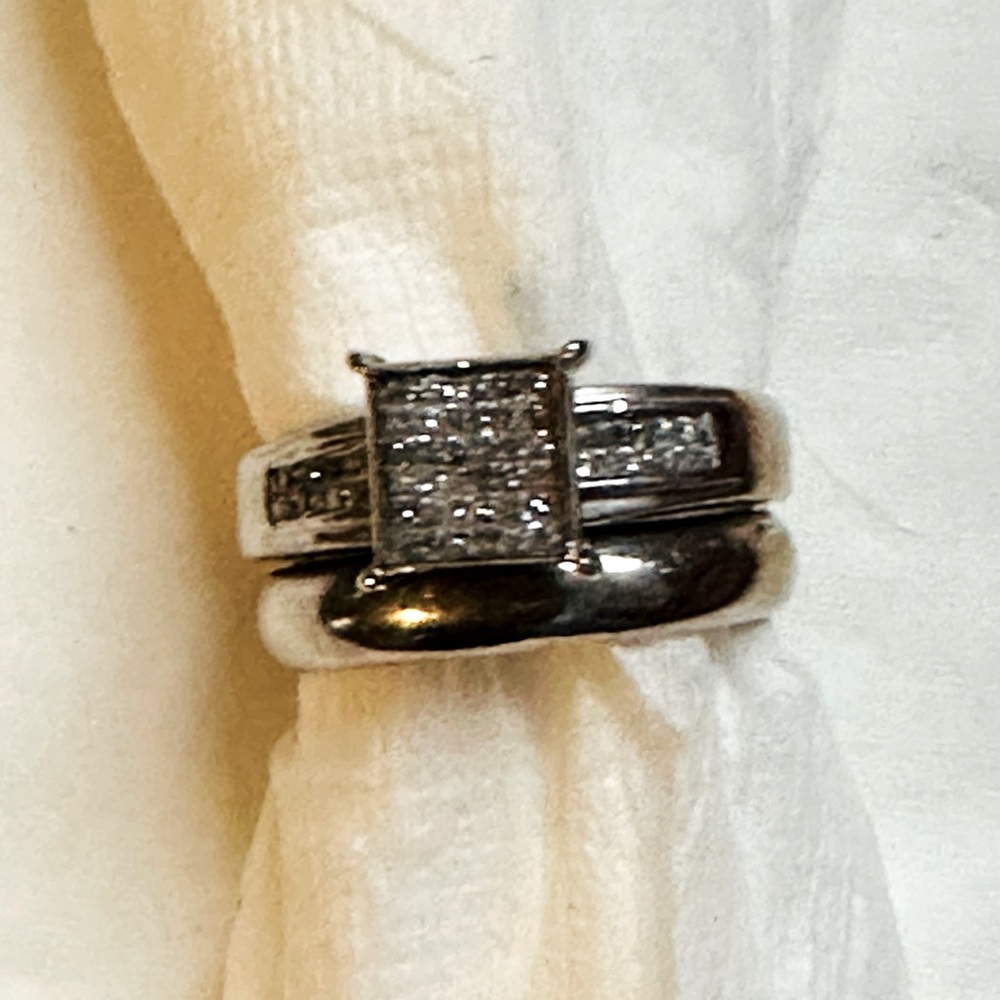 Sterling  diamond ring wedding set